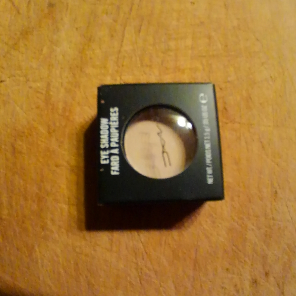 MAC Cosmetics Eyeshadow